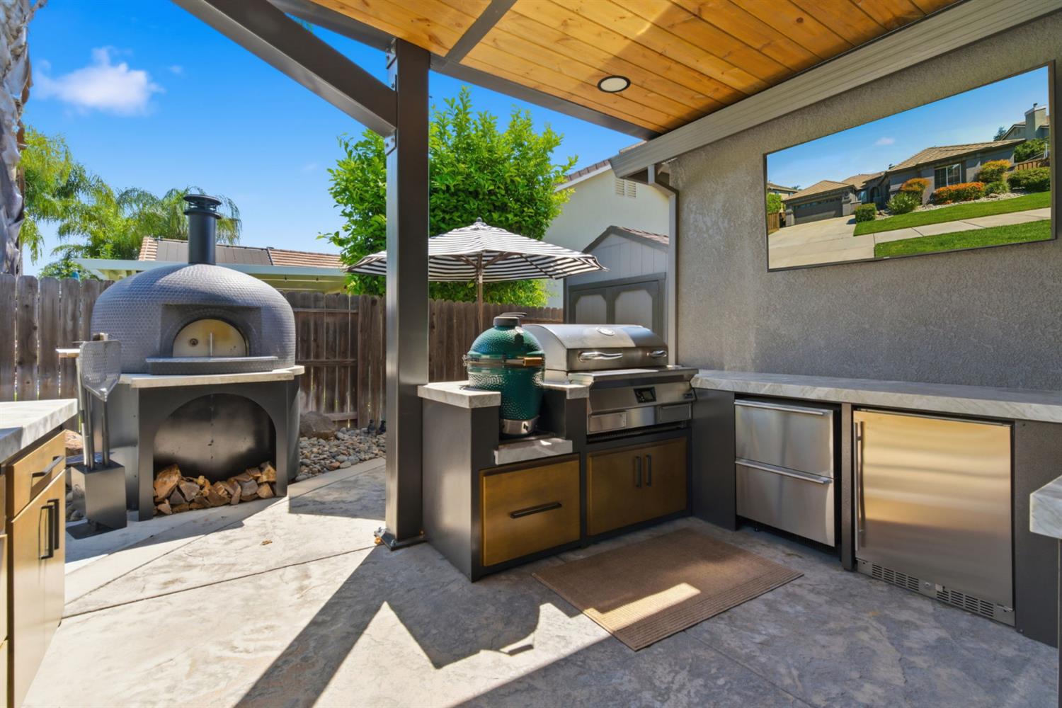 133 W Shasta, Ripon, CA 95366