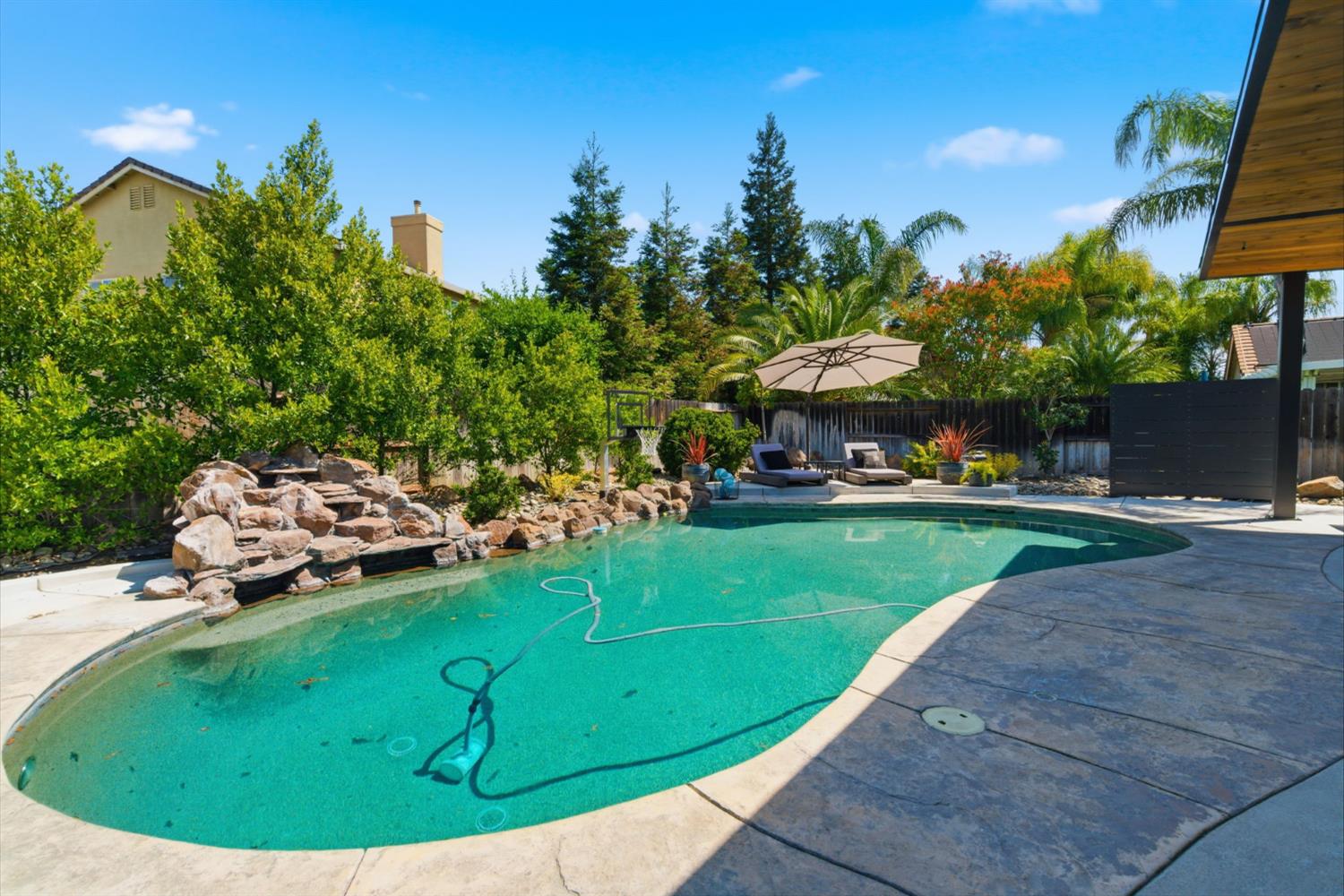 133 W Shasta, Ripon, CA 95366