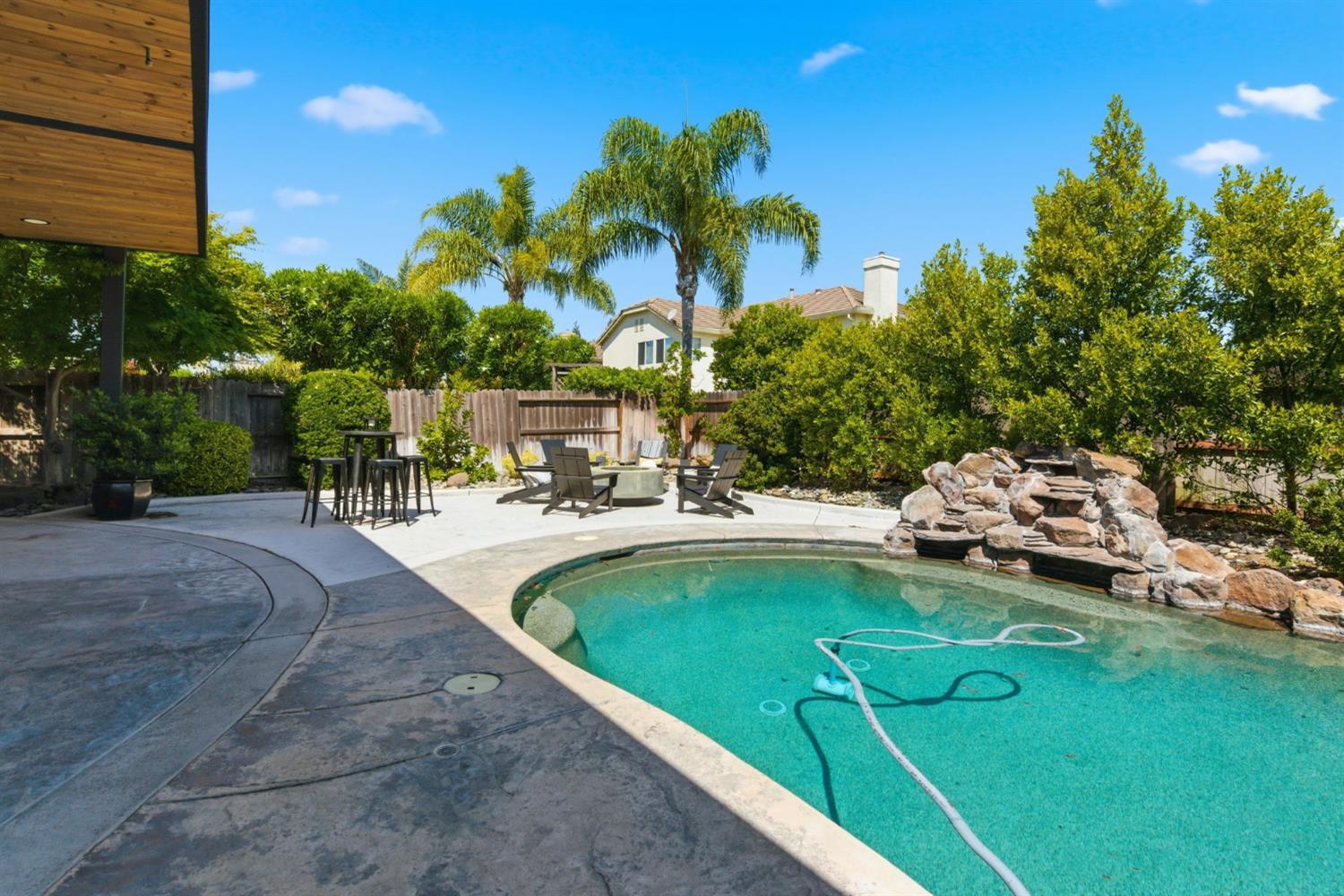 133 W Shasta, Ripon, CA 95366