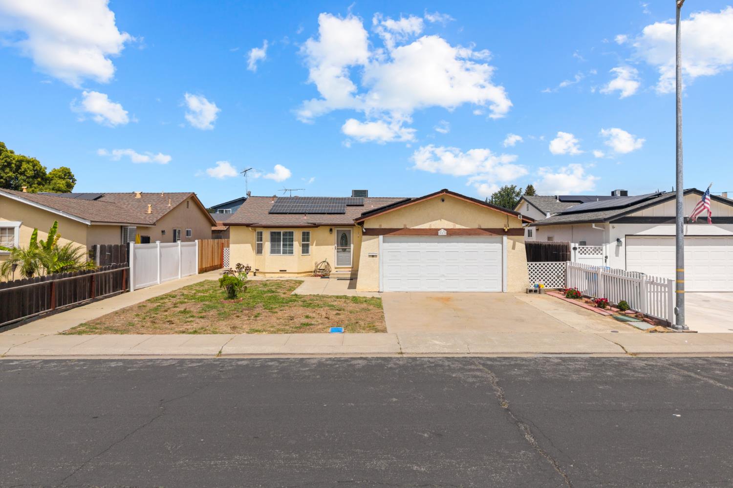 313 Marty Dr, Manteca, CA 95336
