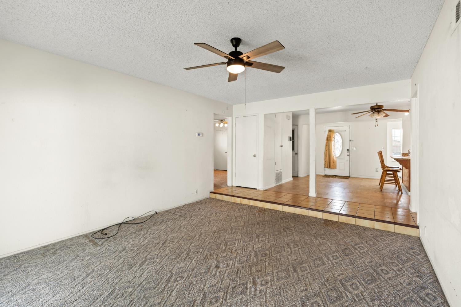 313 Marty Dr, Manteca, CA 95336