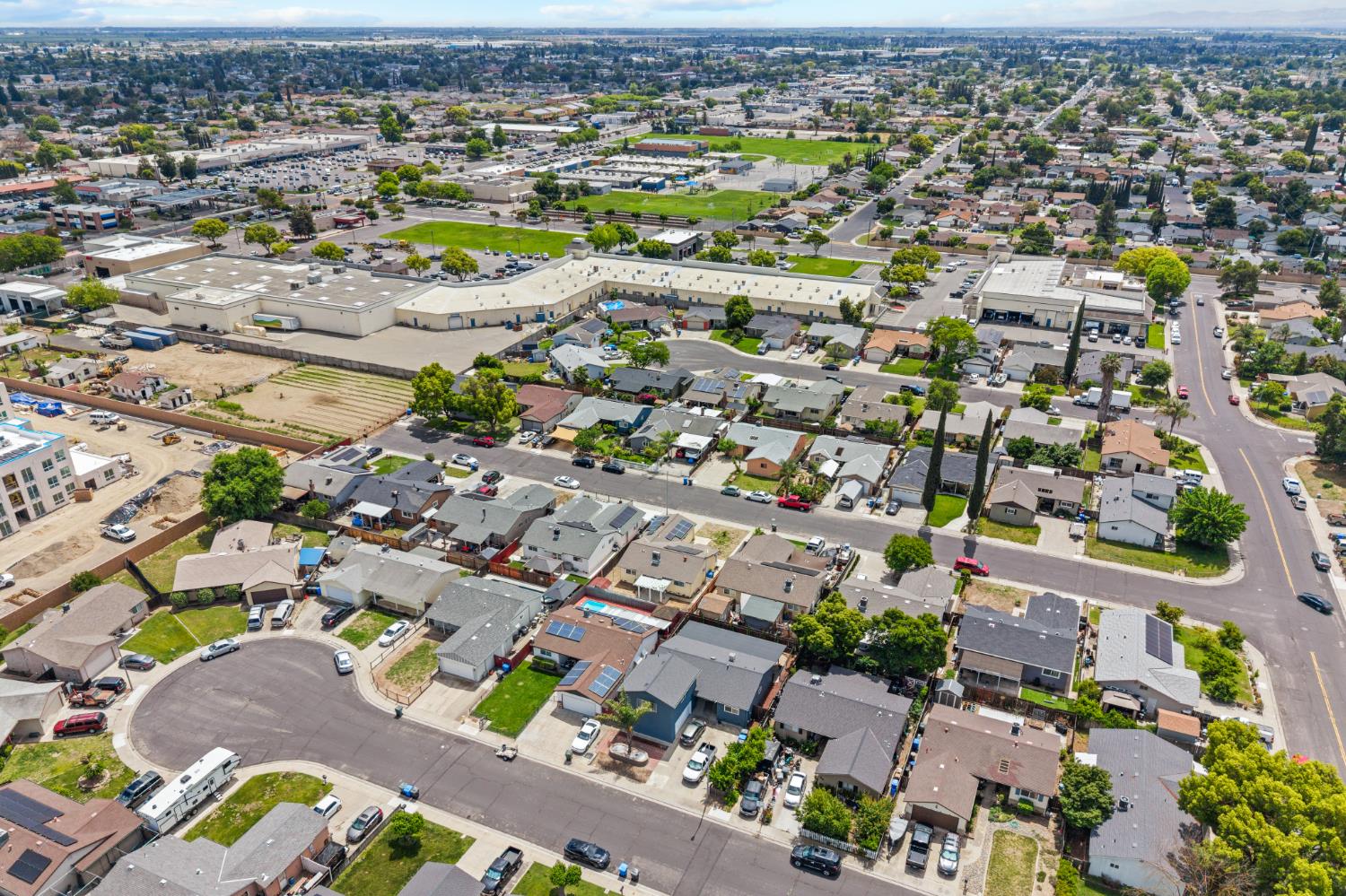 313 Marty Dr, Manteca, CA 95336