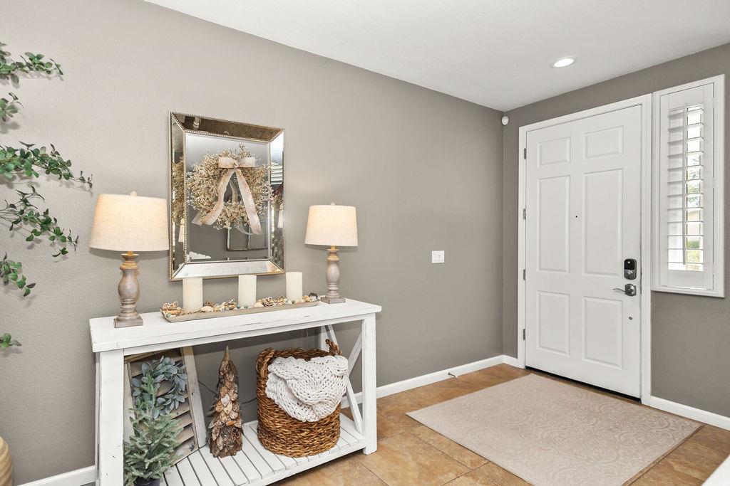 3364 Silverwood St, Escalon, CA 95320