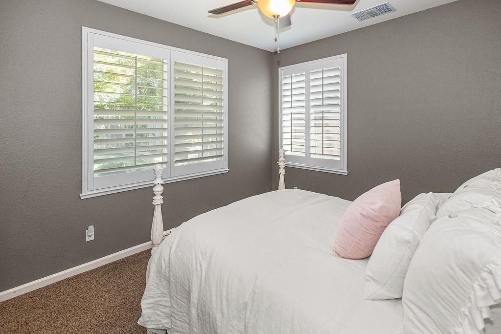 3364 Silverwood St, Escalon, CA 95320