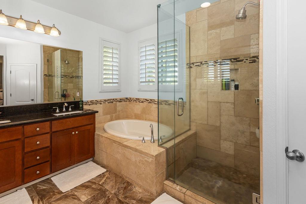 3364 Silverwood St, Escalon, CA 95320