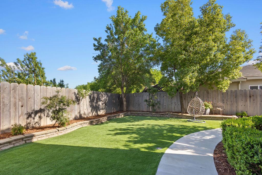 3364 Silverwood St, Escalon, CA 95320