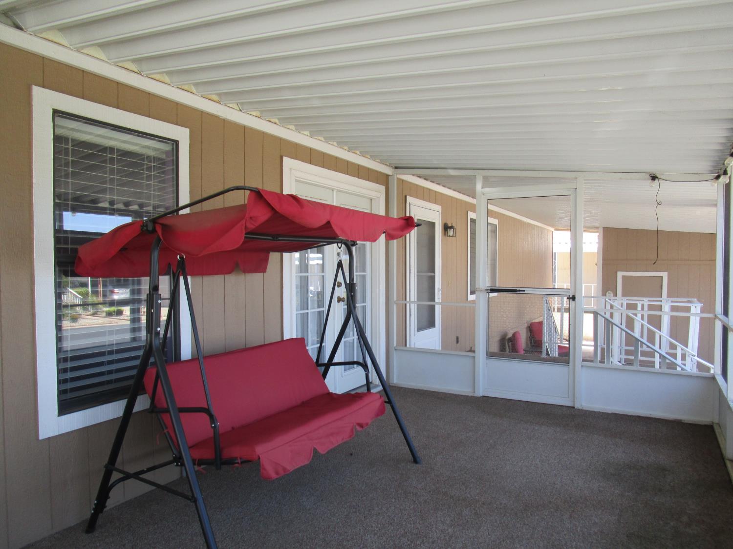 1500 Held Dr #136, Modesto, CA 95355