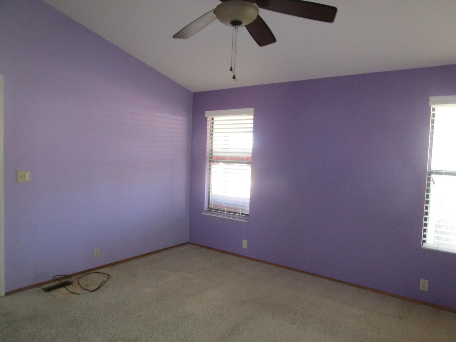1500 Held Dr #136, Modesto, CA 95355