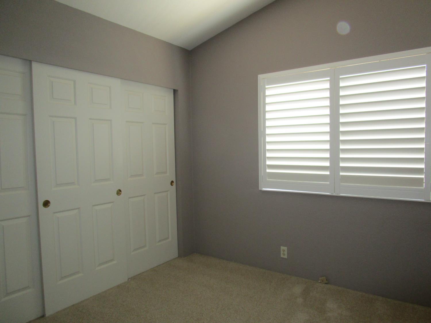 1500 Held Dr #136, Modesto, CA 95355