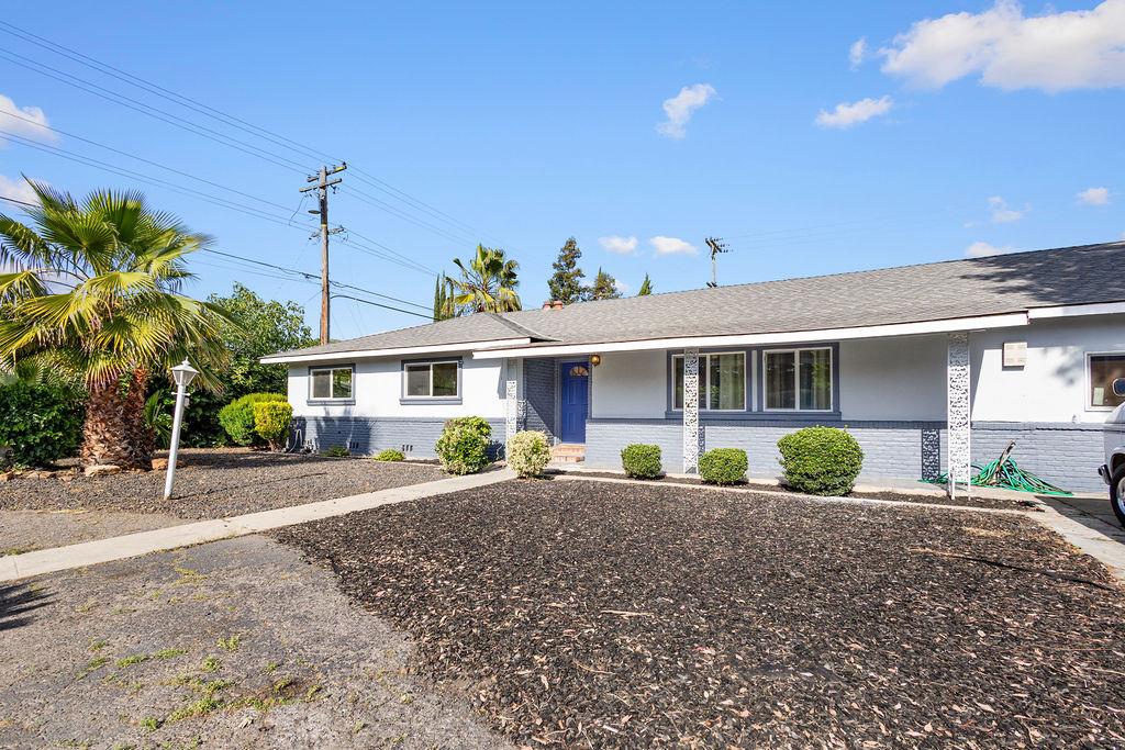 1124 Lakewood Ave, Modesto, CA 95355