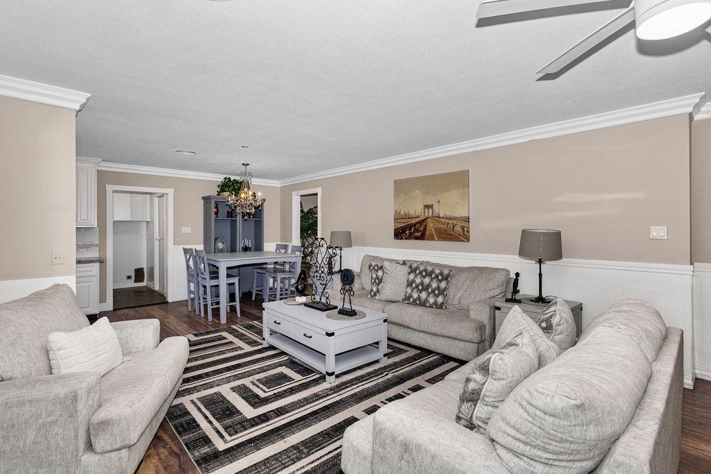 1124 Lakewood Ave, Modesto, CA 95355