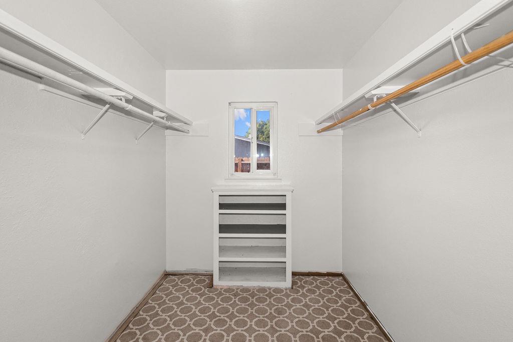 1124 Lakewood Ave, Modesto, CA 95355