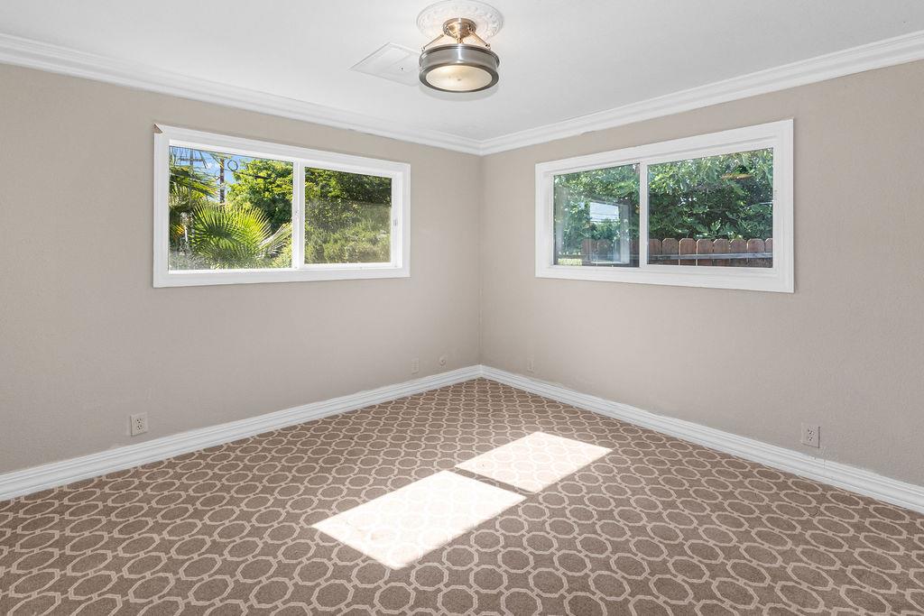 1124 Lakewood Ave, Modesto, CA 95355