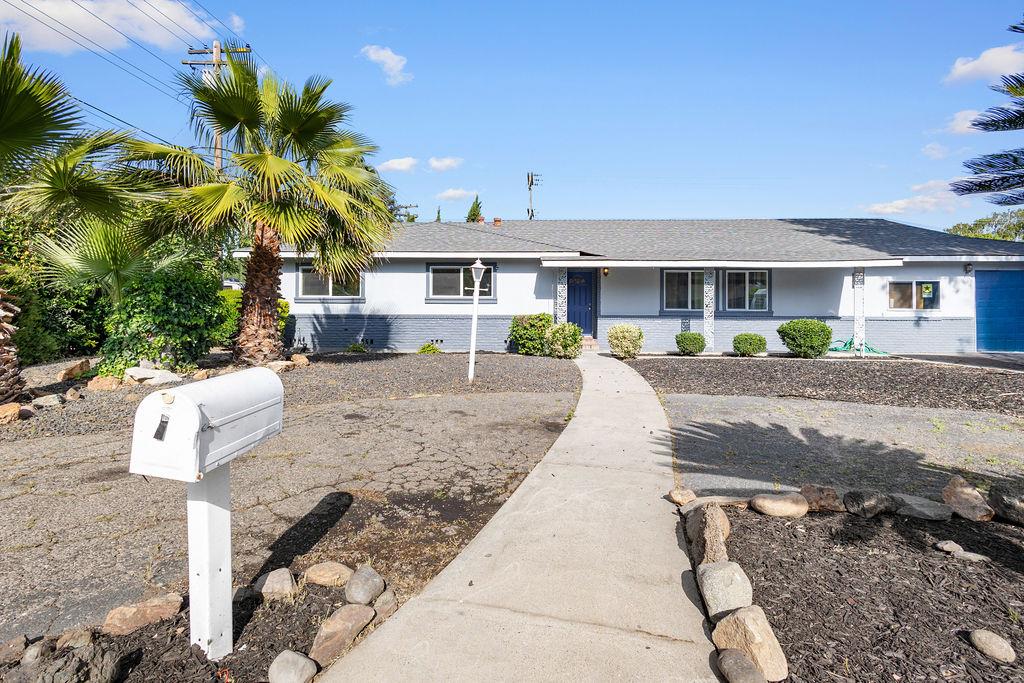 1124 Lakewood Ave, Modesto, CA 95355