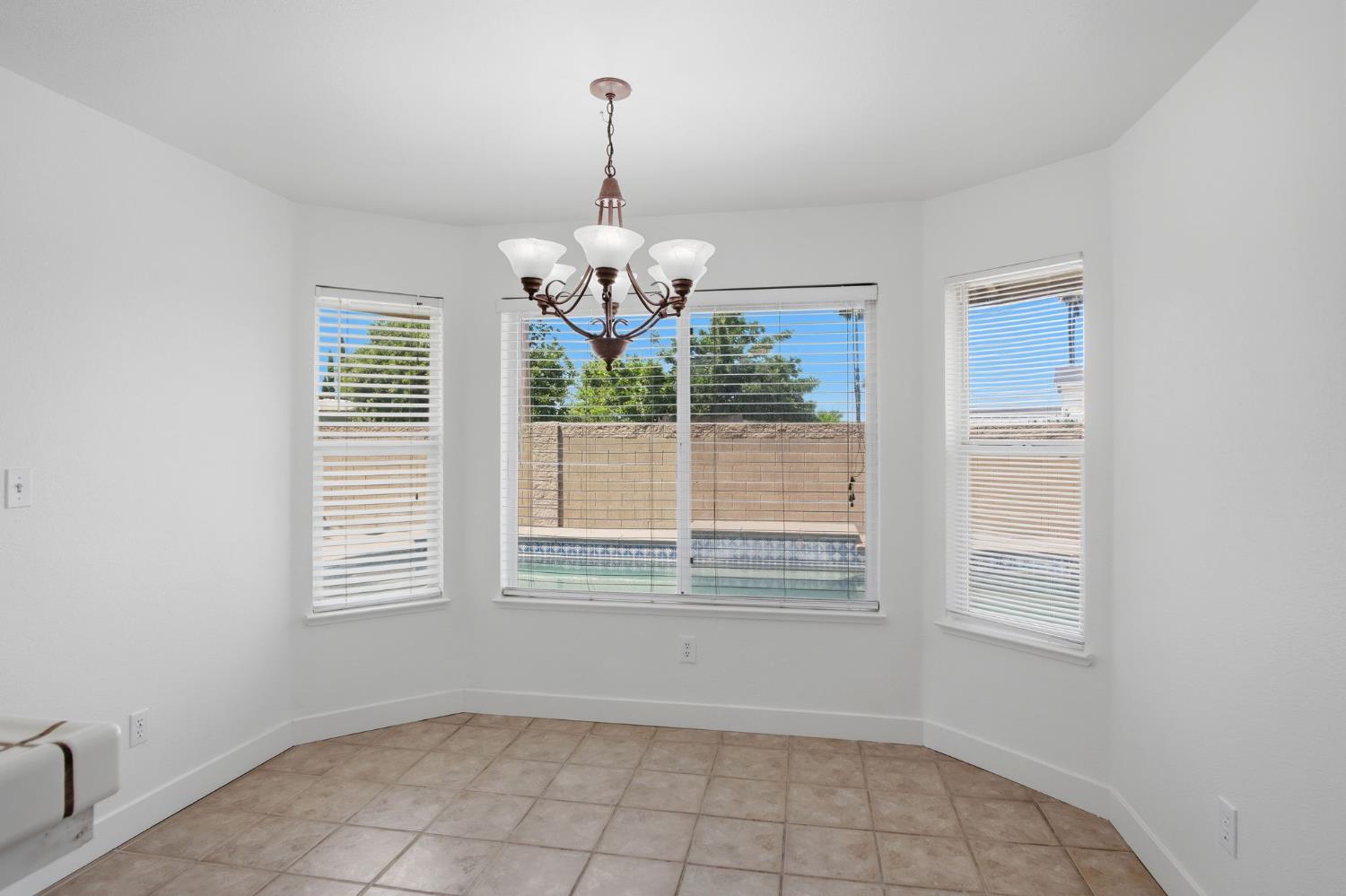 2701 Mozart Dr, Modesto, CA 95358