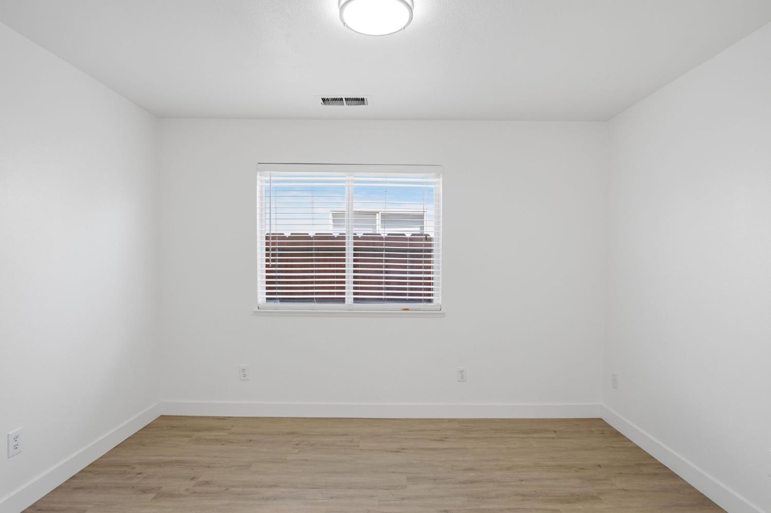 2701 Mozart Dr, Modesto, CA 95358