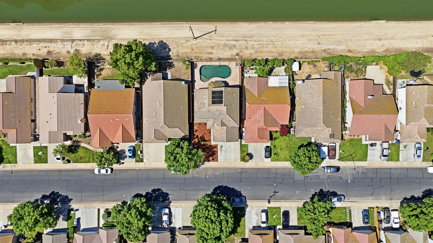 2701 Mozart Dr, Modesto, CA 95358