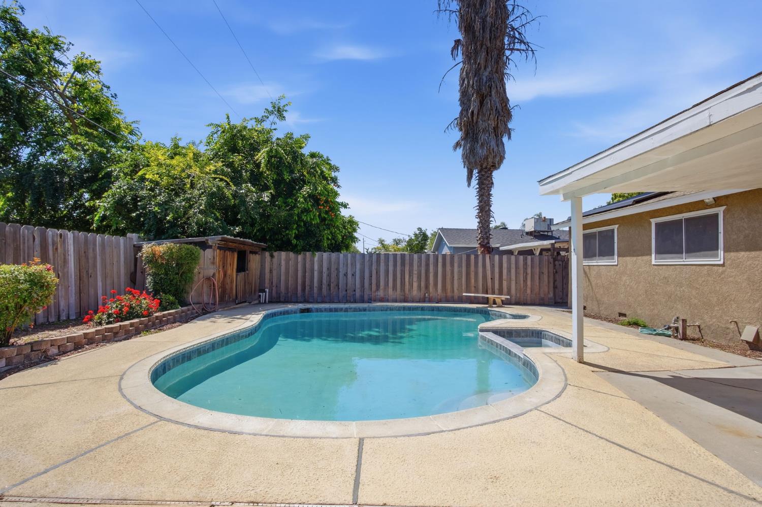 3210 Shamrock Ave, Merced, CA 95340