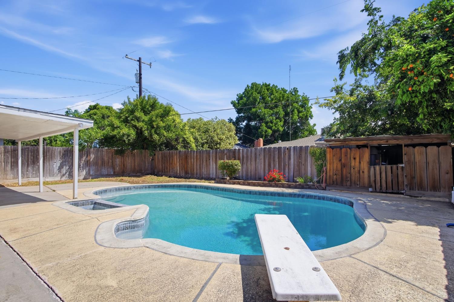 3210 Shamrock Ave, Merced, CA 95340