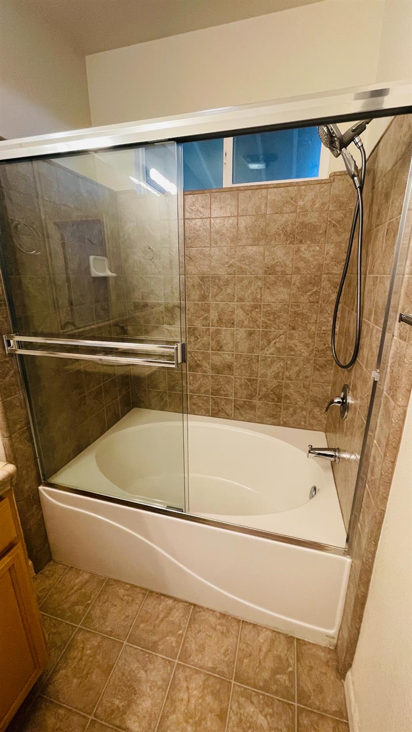 3256 Kyle Ave, Riverbank, CA 95367