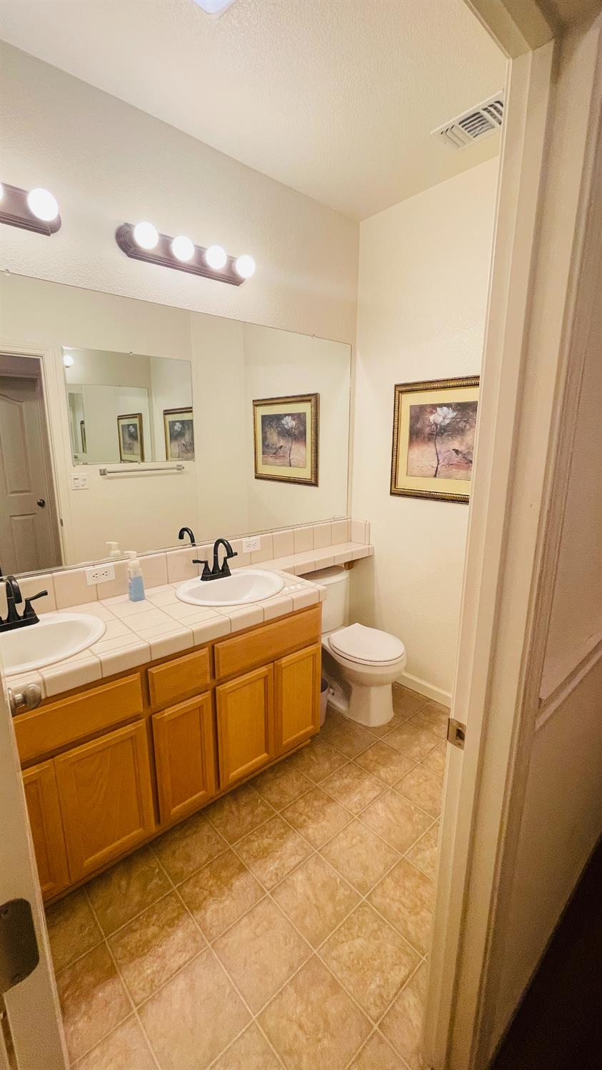 3256 Kyle Ave, Riverbank, CA 95367