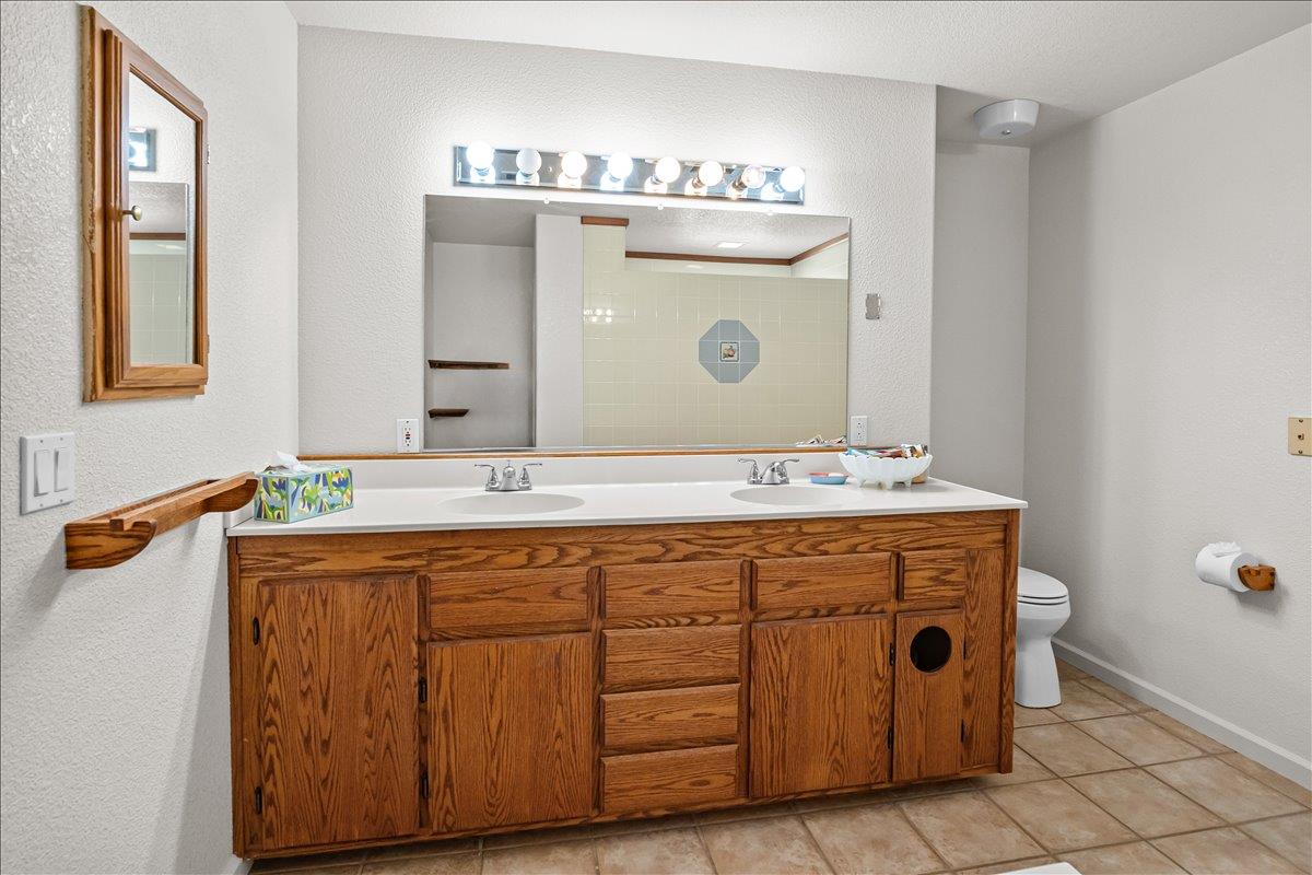 893 Wetherbee Ave, Manteca, CA 95337