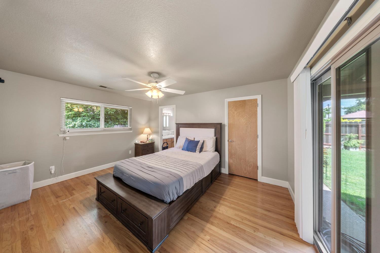 1417 Glen Aulen Dr, Modesto, CA 95350