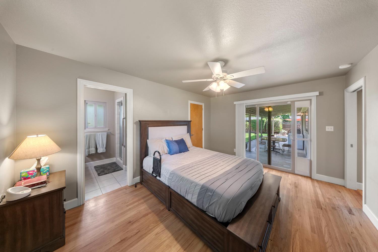 1417 Glen Aulen Dr, Modesto, CA 95350