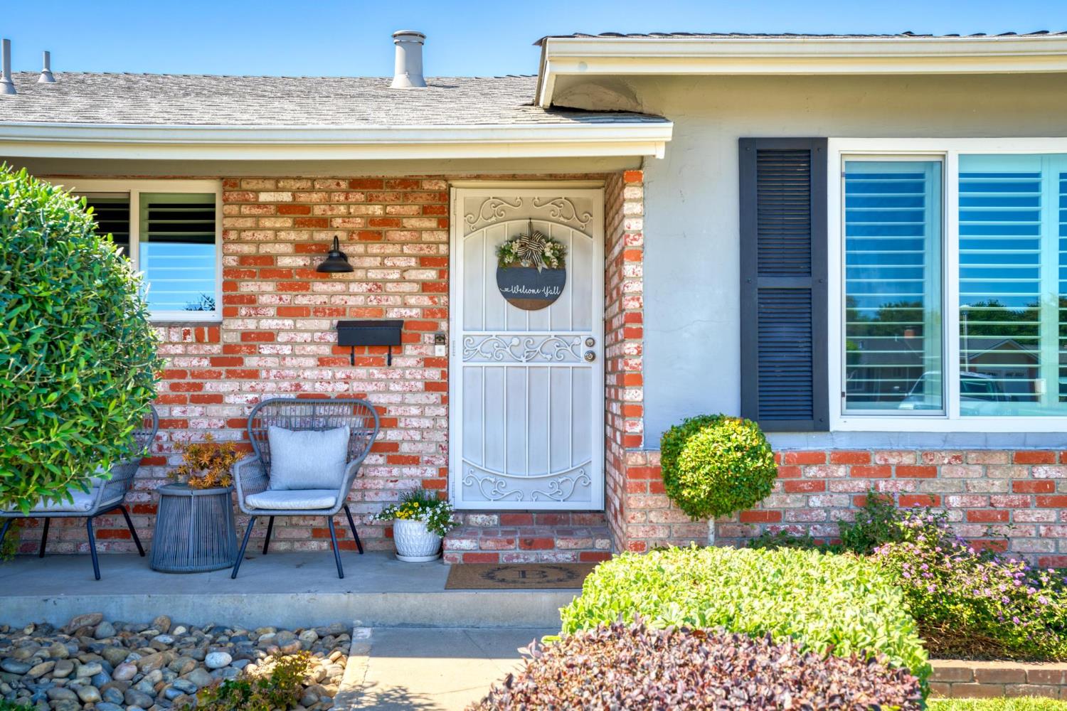 5743 Mohican Dr, Manteca, CA 95336