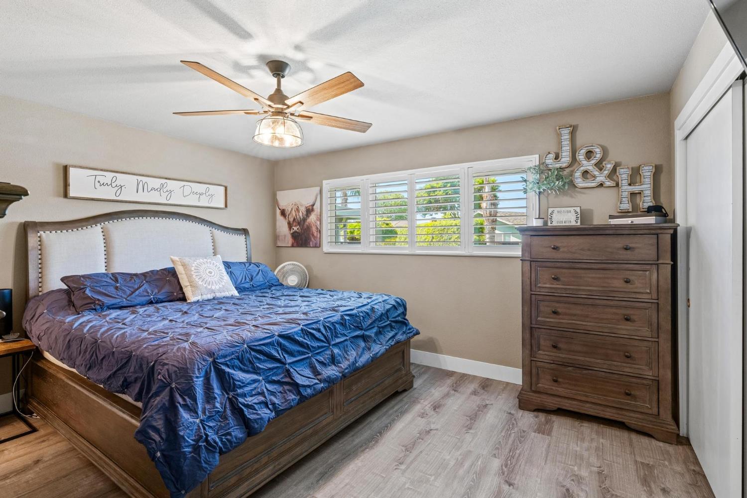 5743 Mohican Dr, Manteca, CA 95336