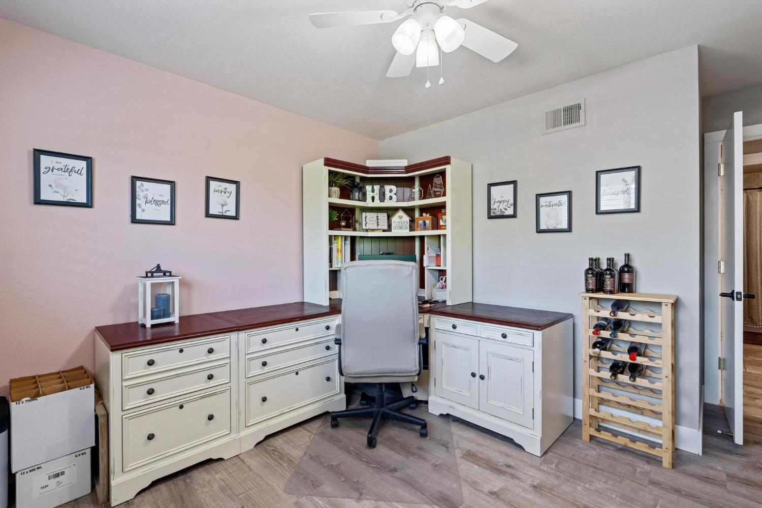 5743 Mohican Dr, Manteca, CA 95336