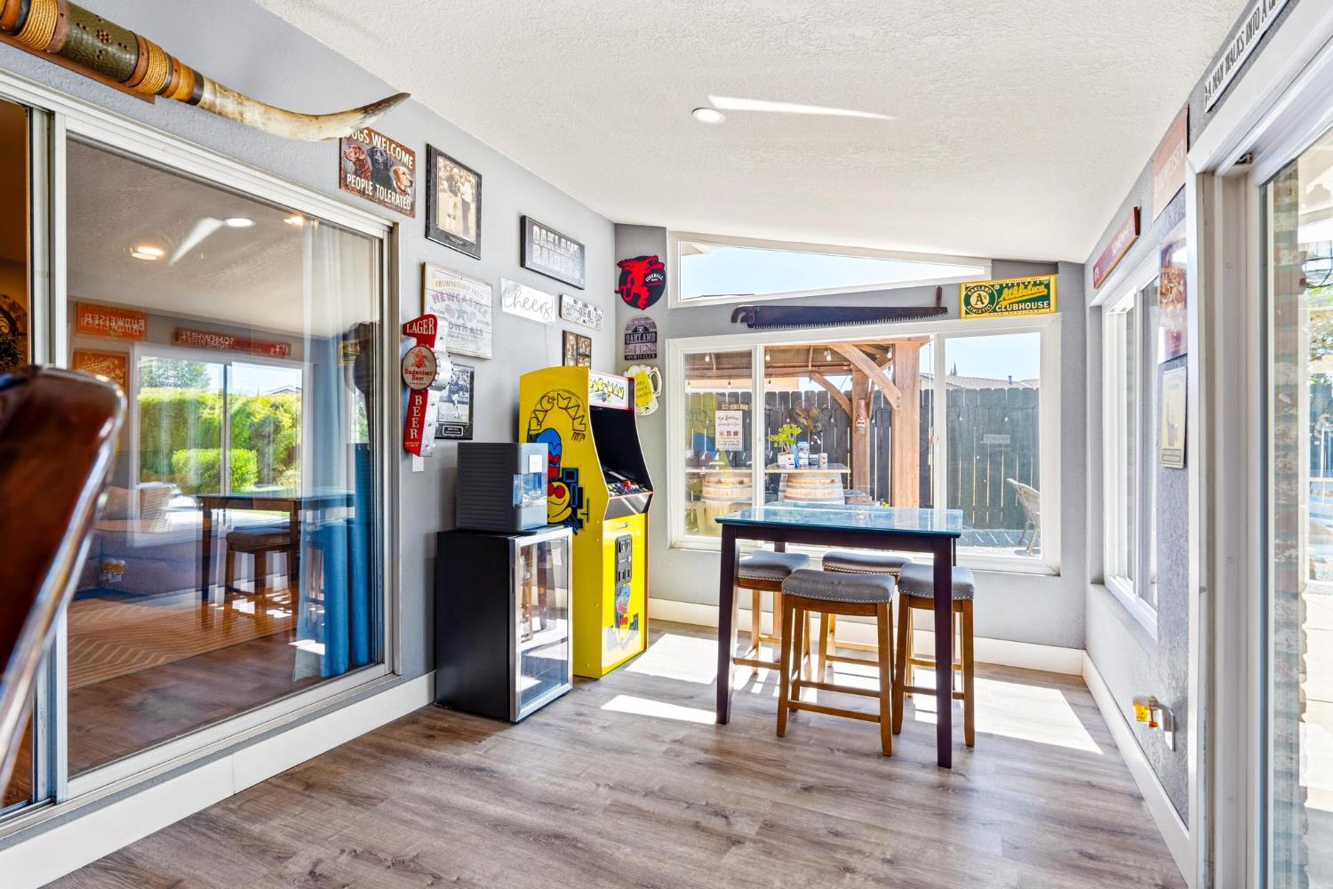 5743 Mohican Dr, Manteca, CA 95336