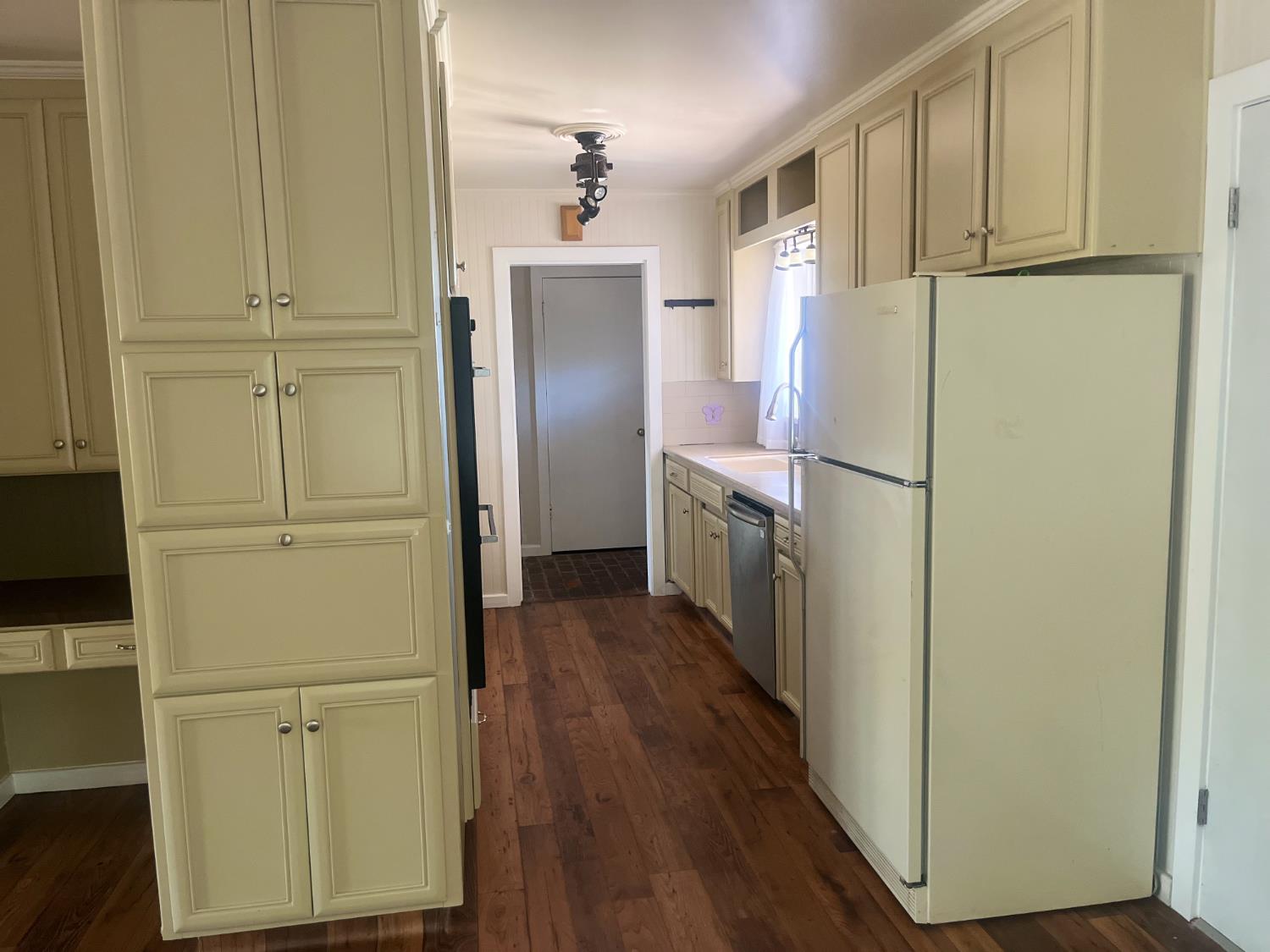 2309 Monte Carlo Ave, Modesto, CA 95350