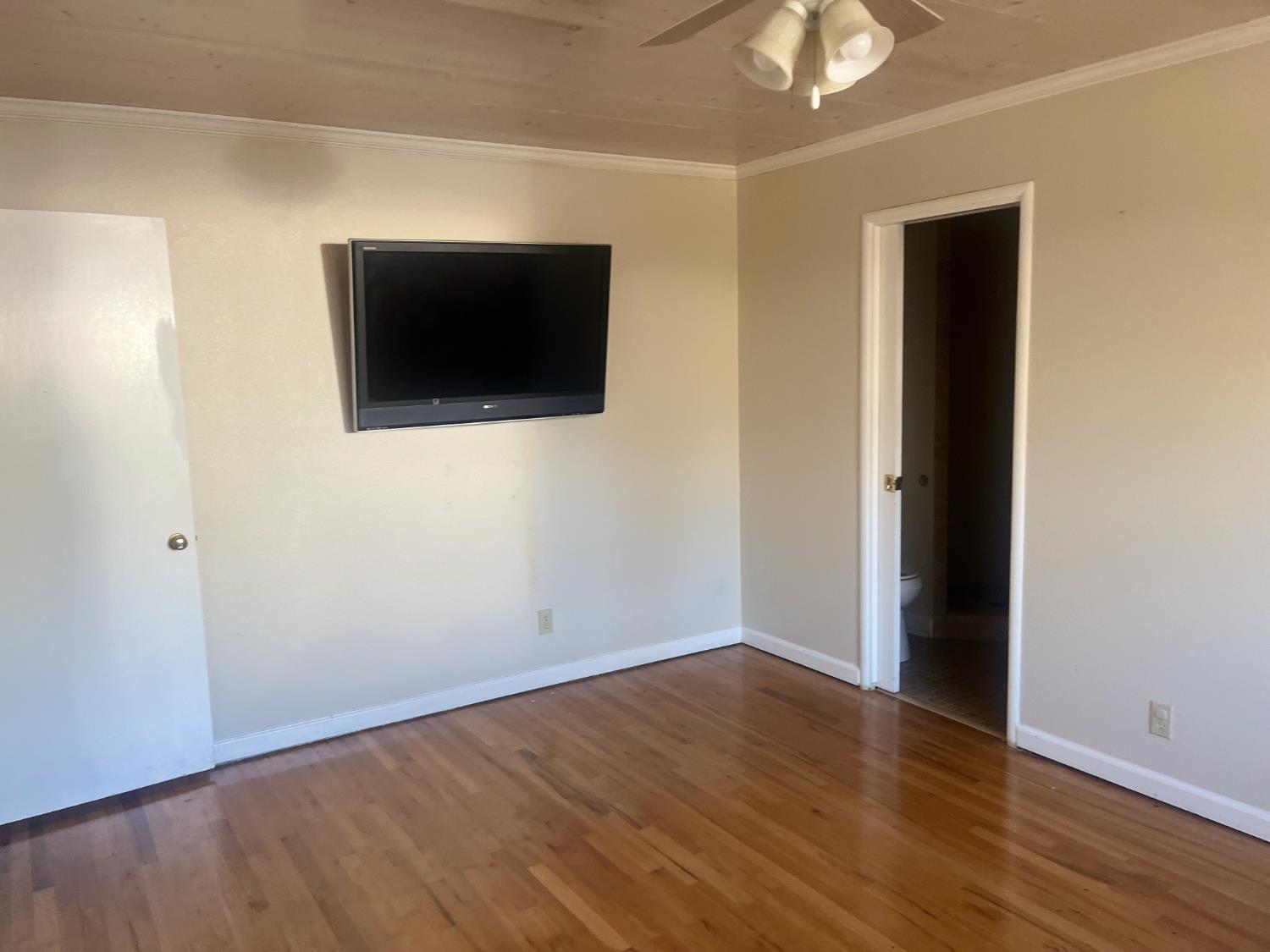 2309 Monte Carlo Ave, Modesto, CA 95350