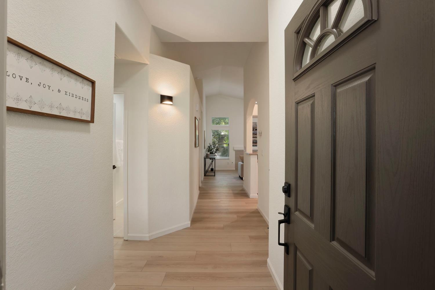 250 Dyer Ave, Manteca, CA 95336