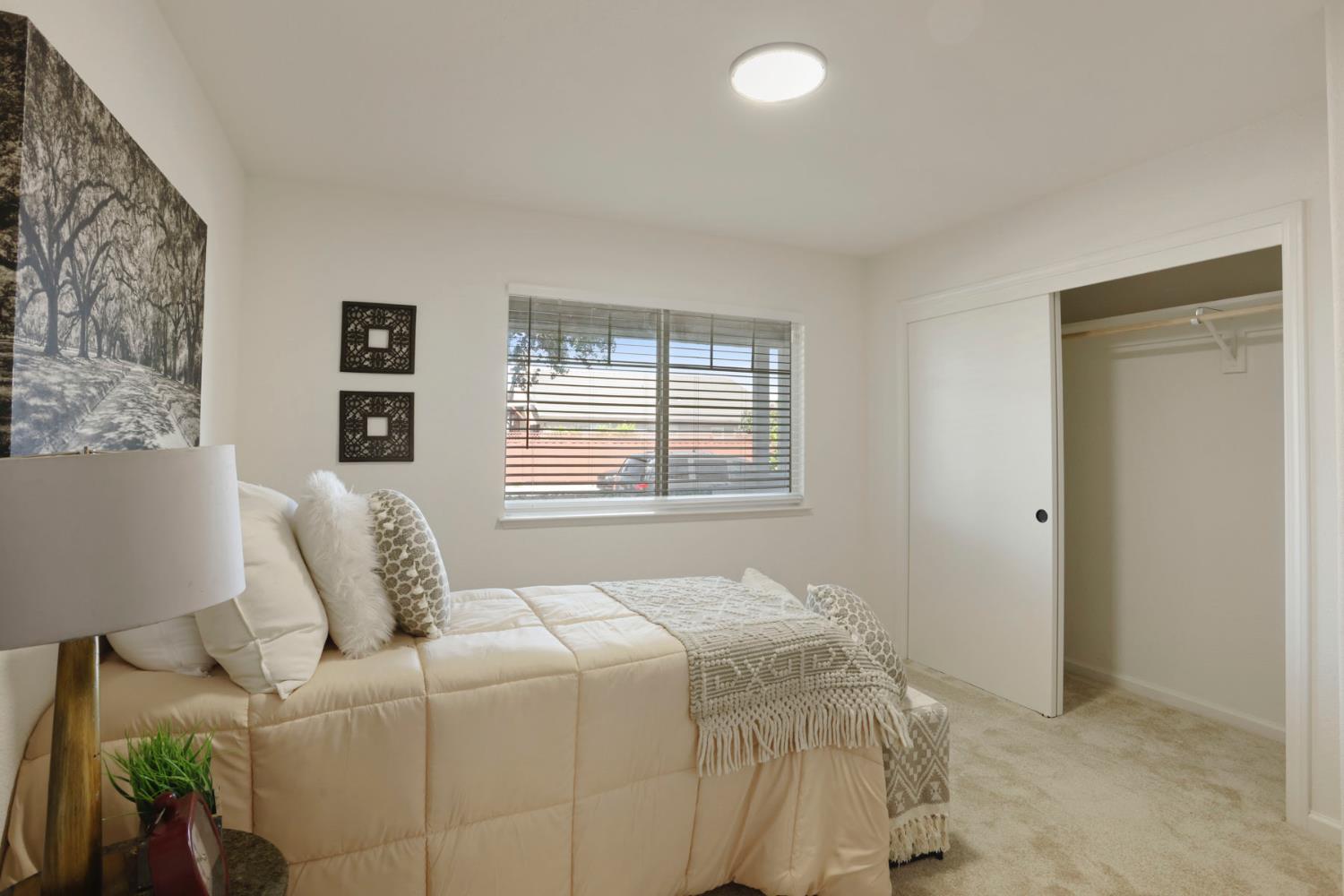 250 Dyer Ave, Manteca, CA 95336