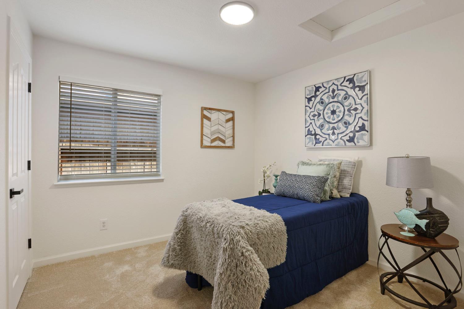 250 Dyer Ave, Manteca, CA 95336