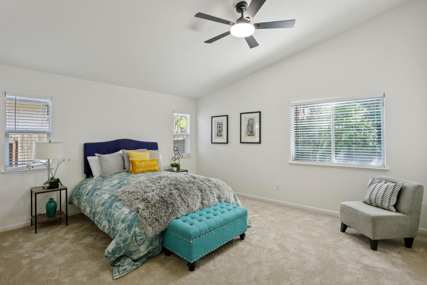 250 Dyer Ave, Manteca, CA 95336