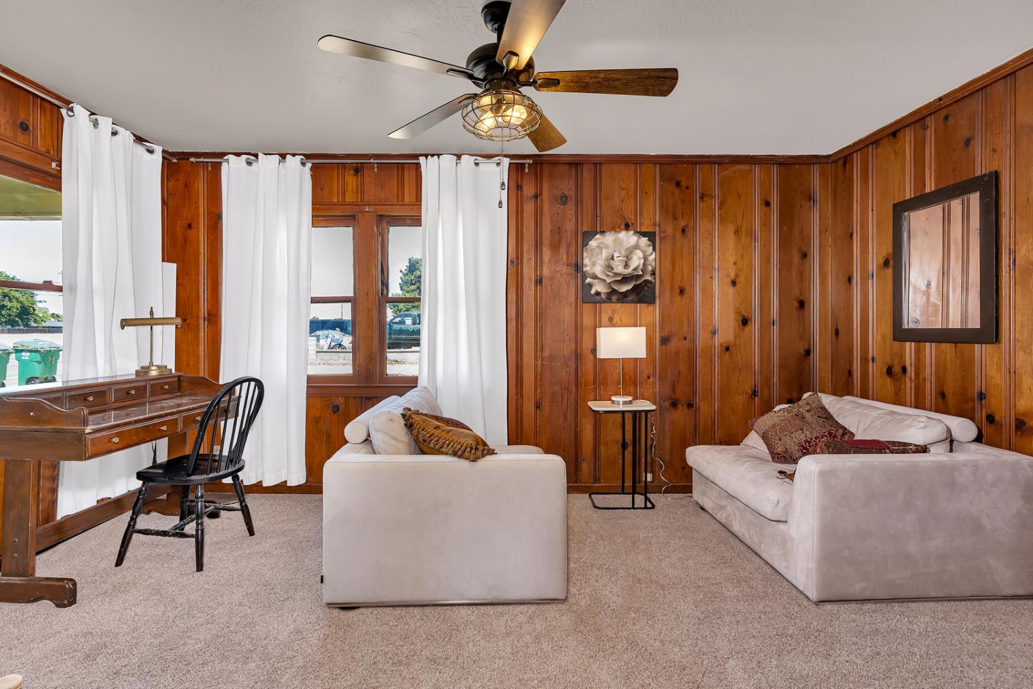 1117 Center Ave, Dos Palos, CA 93620