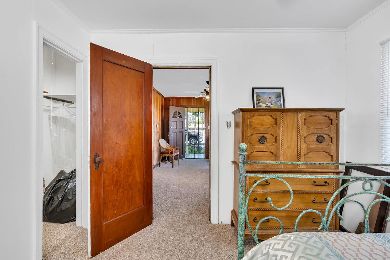 1117 Center Ave, Dos Palos, CA 93620