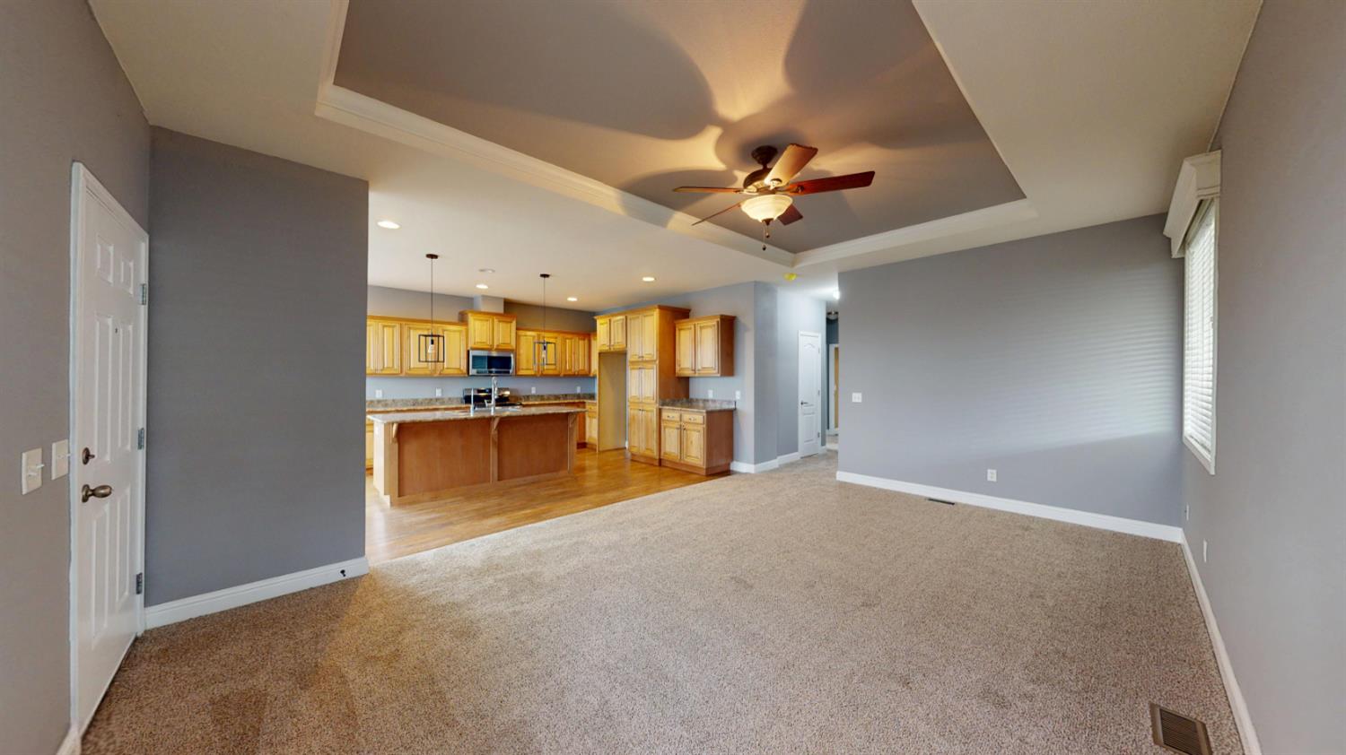 8200 Jantzen Rd #42, Modesto, CA 95357
