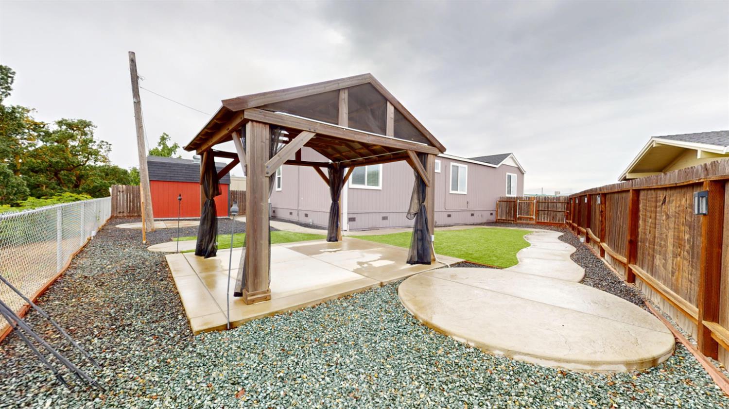 8200 Jantzen Rd #42, Modesto, CA 95357