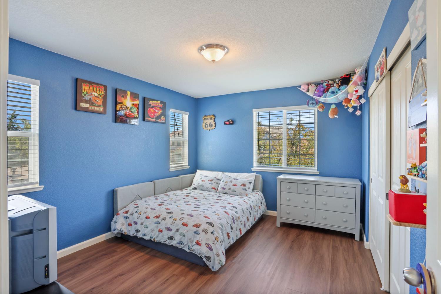 1494 Hearthsong Dr, Manteca, CA 95337