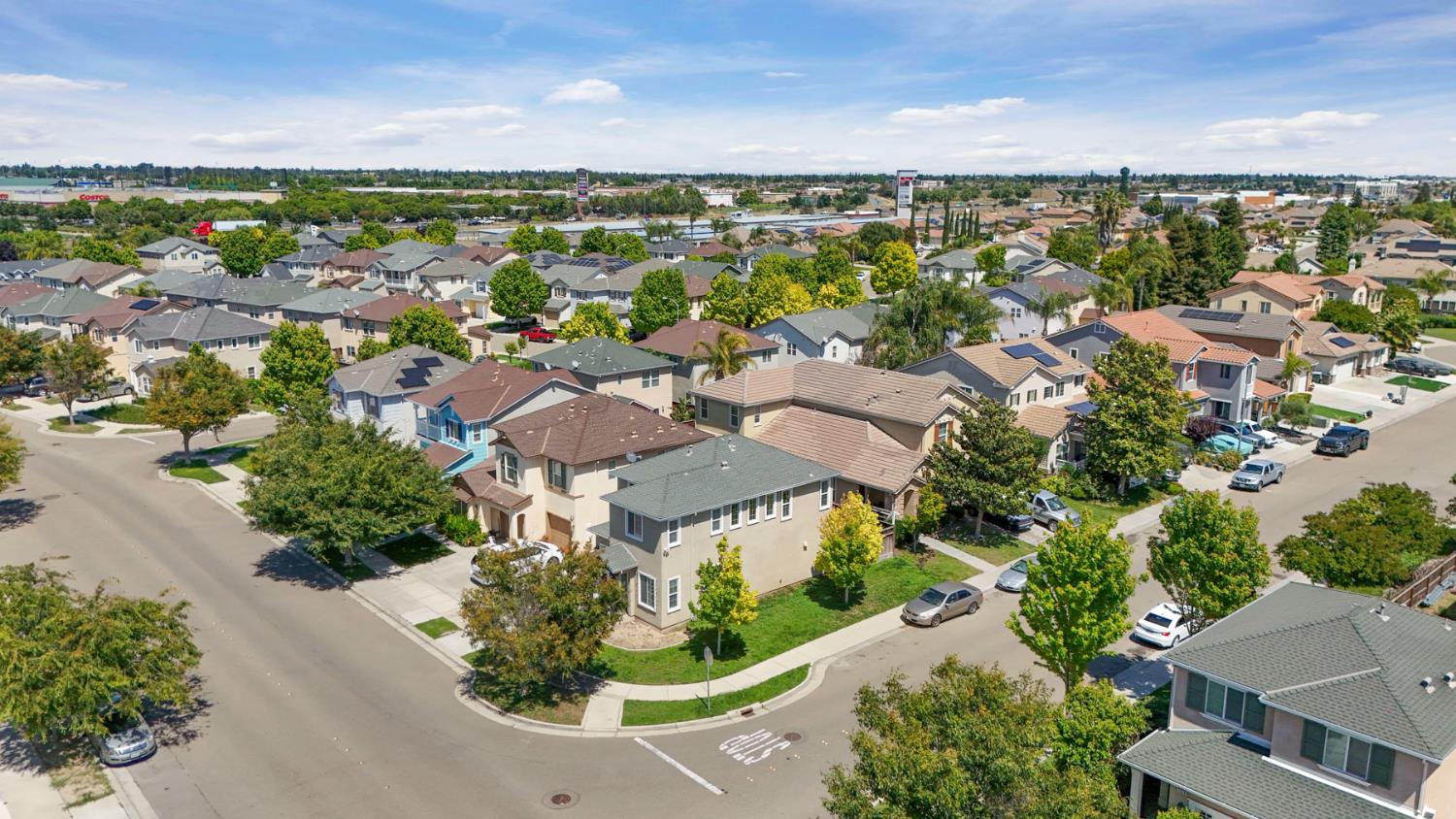 1494 Hearthsong Dr, Manteca, CA 95337