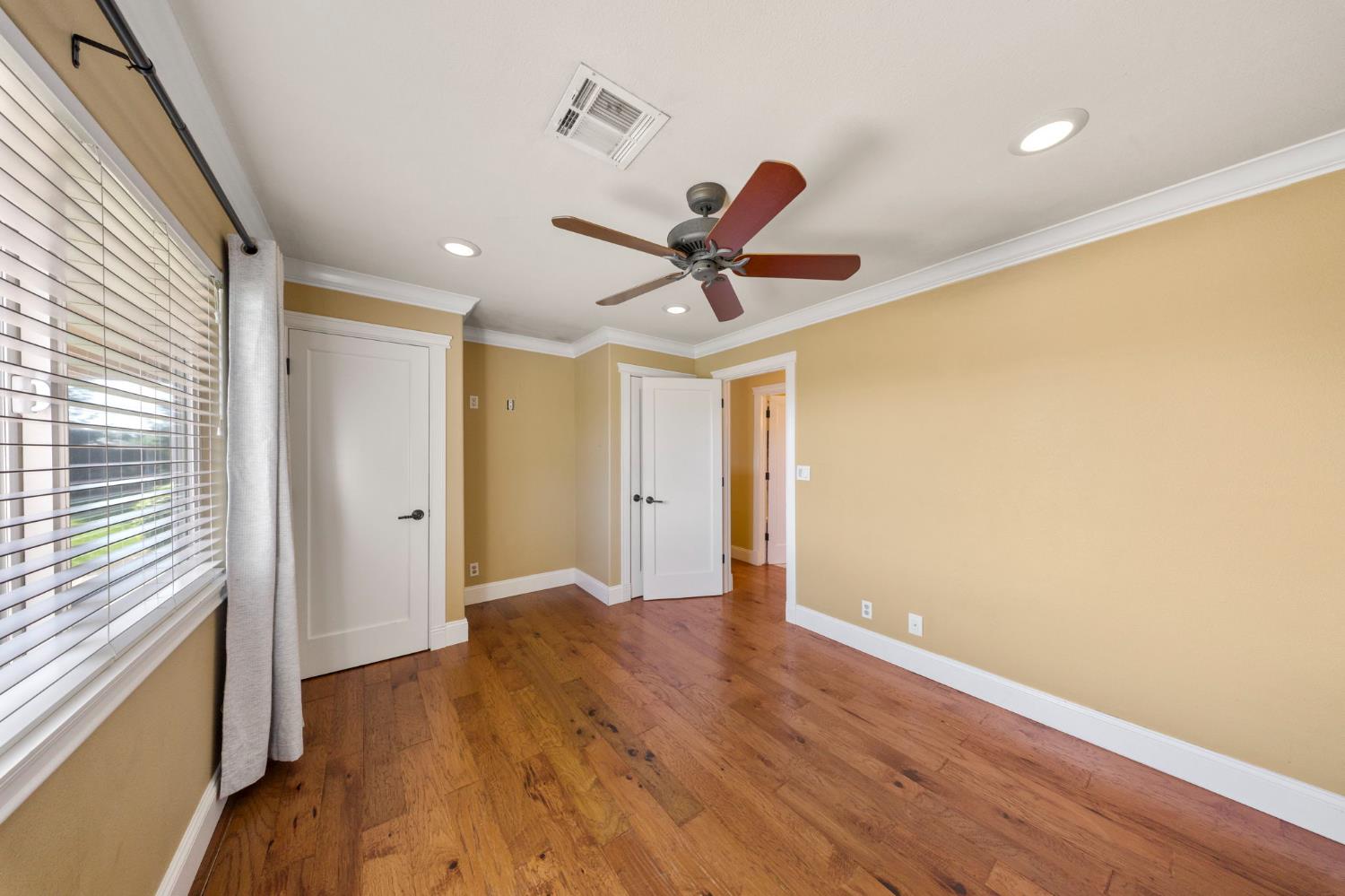 4225 Santa Fe St, Riverbank, CA 95367