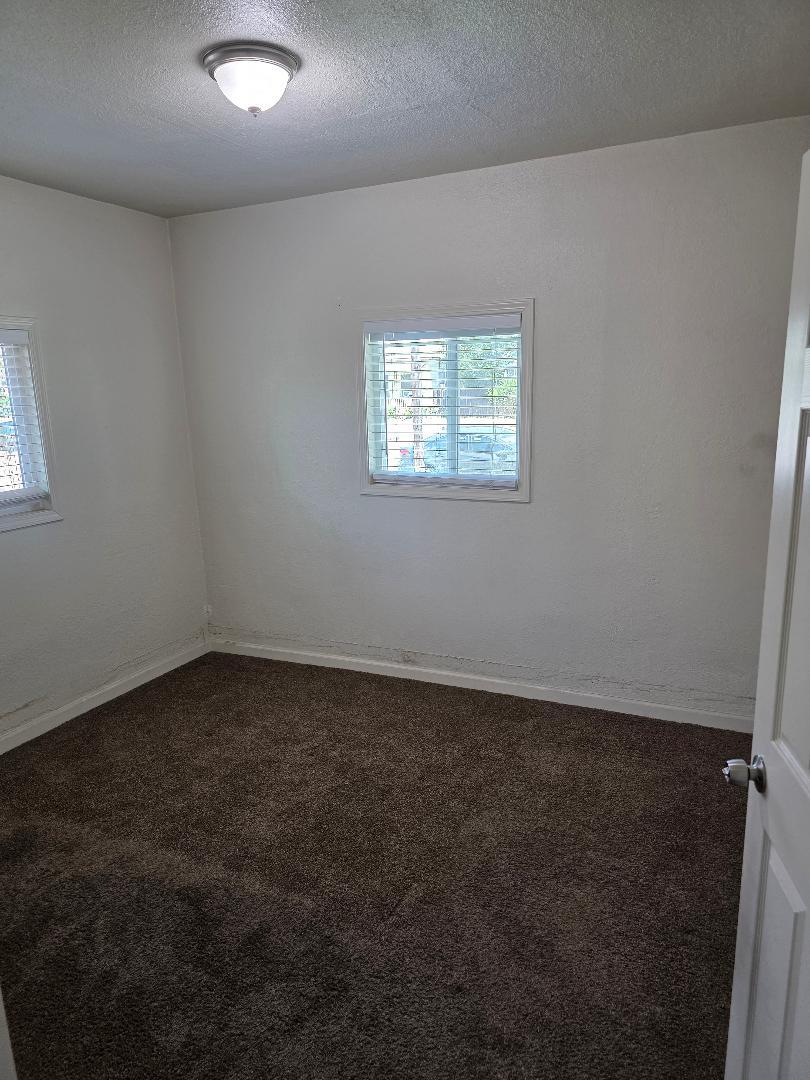 353 L St, Los Banos, CA 93635
