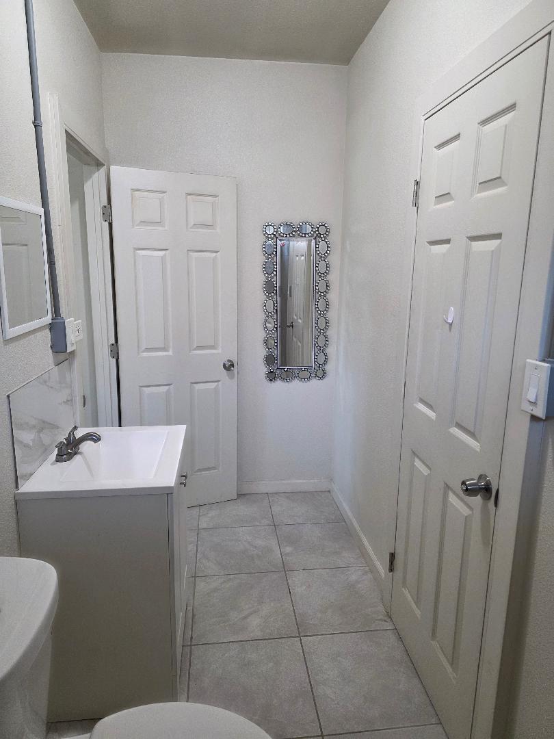 353 L St, Los Banos, CA 93635