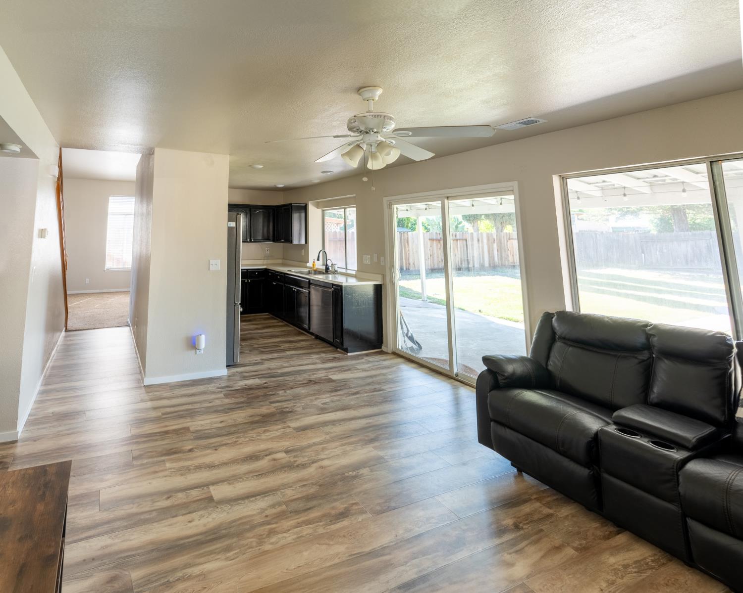 16973 Yvonne Dr, Delhi, CA 95315