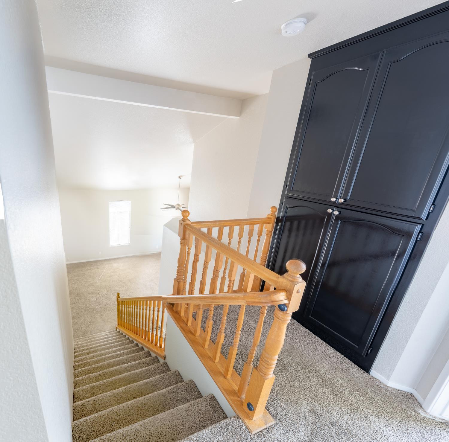 16973 Yvonne Dr, Delhi, CA 95315