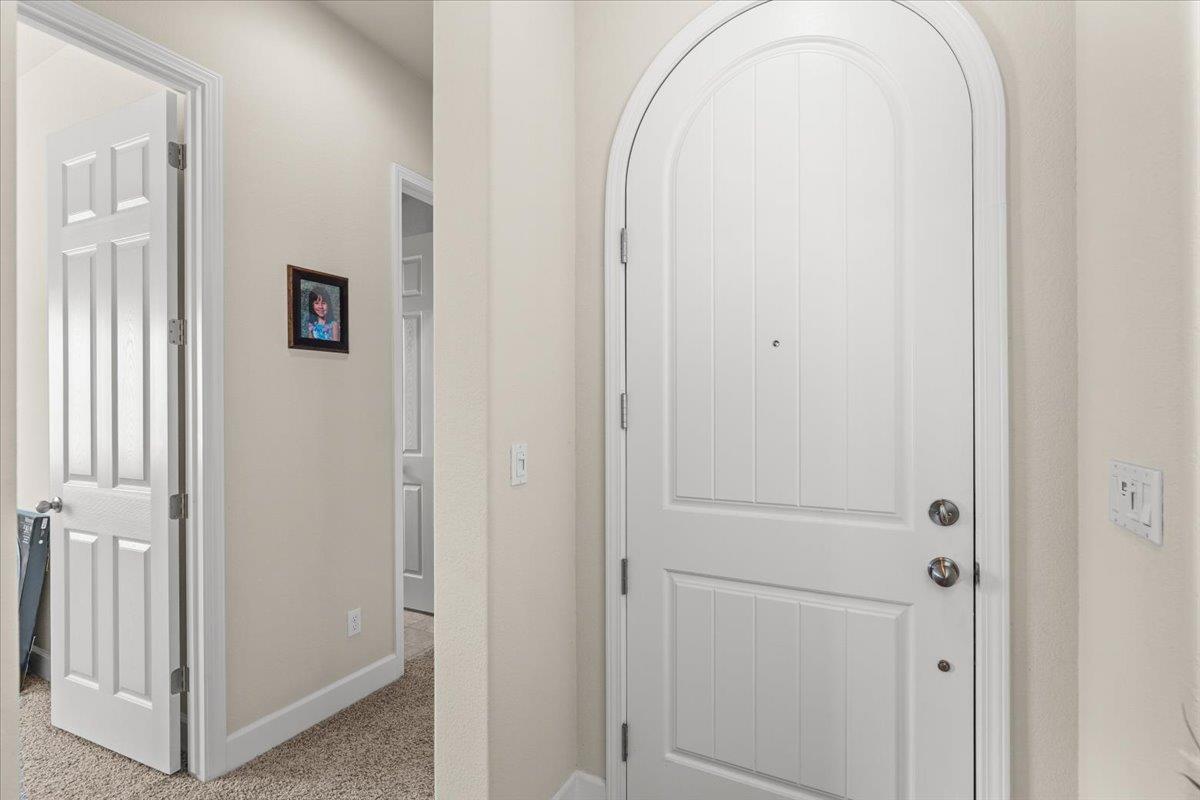 805 Freedom Point Way, Manteca, CA 95336